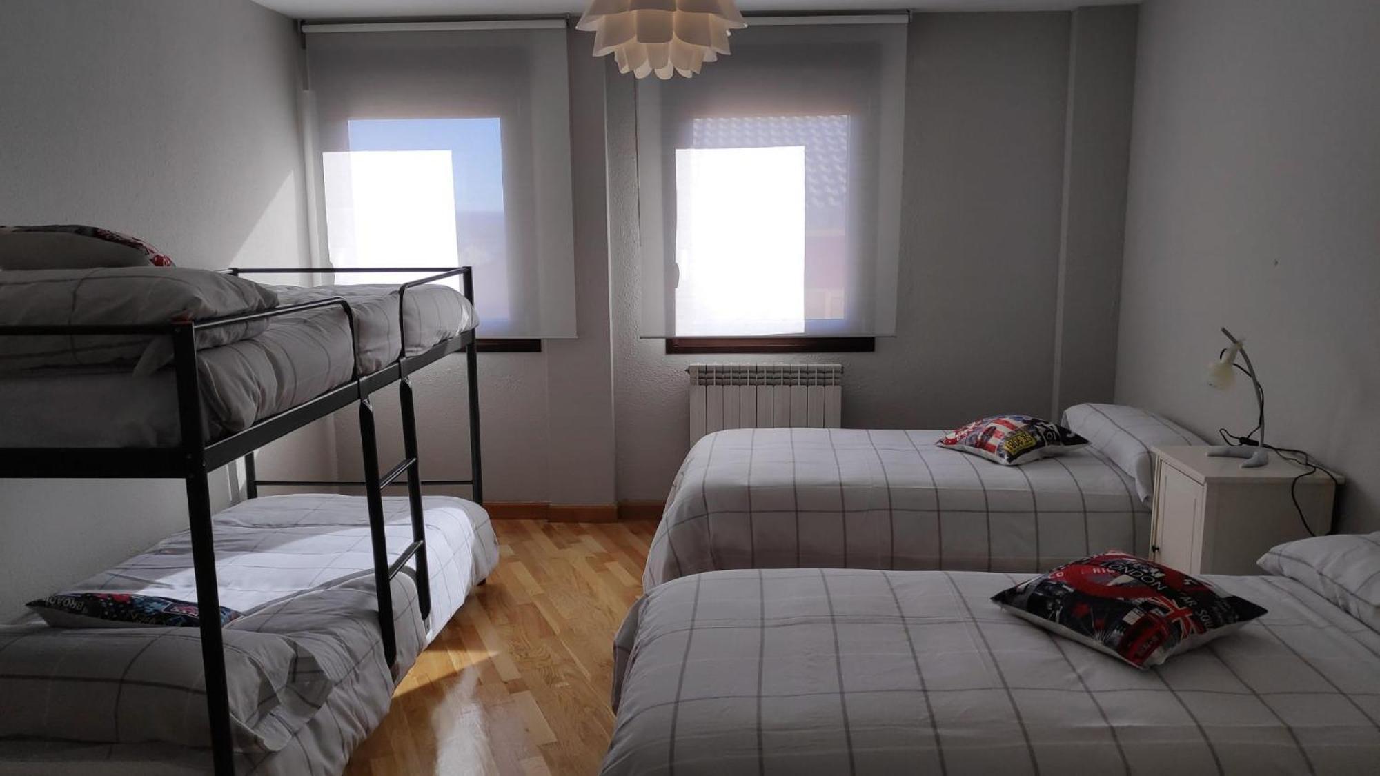 Apartamentos Go - Tordesillas House エクステリア 写真